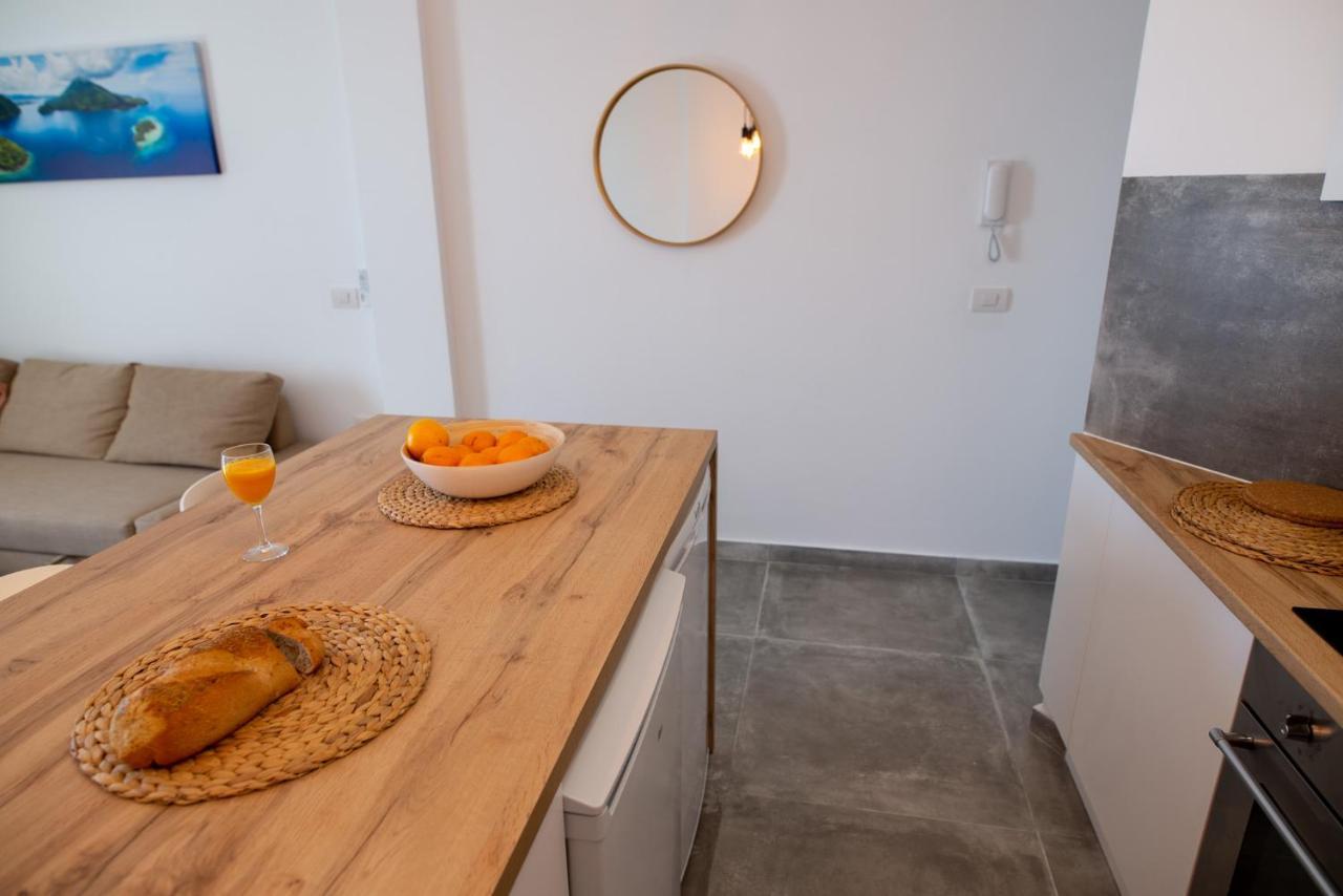 Black Sand Holiday Home Puerto de Santiago  Exteriör bild