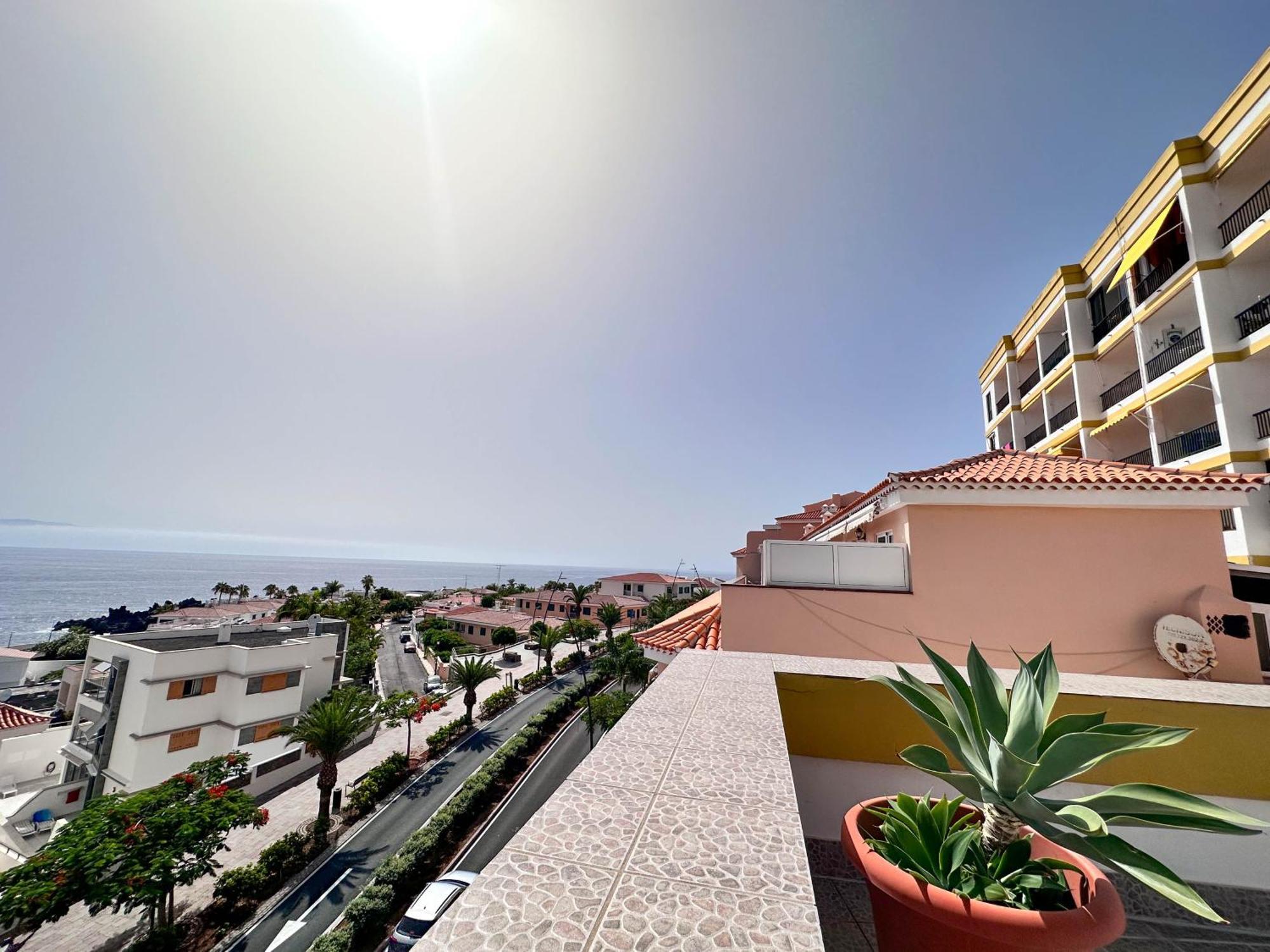 Black Sand Holiday Home Puerto de Santiago  Exteriör bild